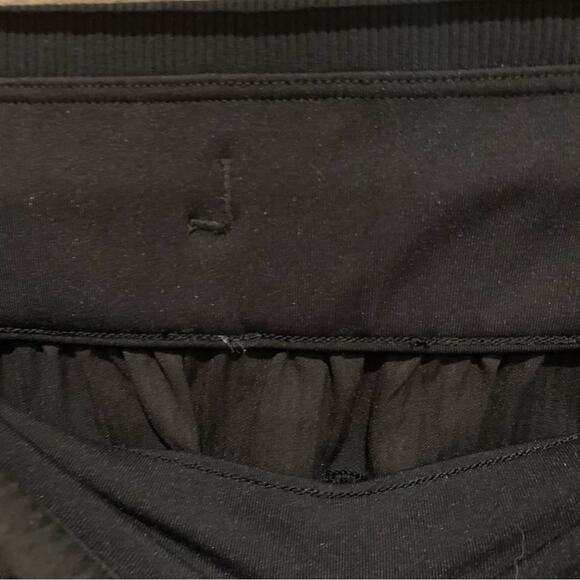 Lululemon Beyond the Studio Drawstring Crop Pants Black Size 6 Athleisure Travel - Picture 13 of 16
